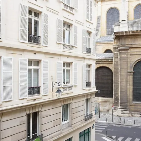 公寓 Elegant Saint Germain Paris Apartment