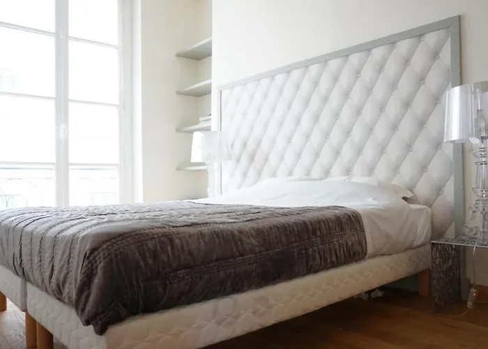 Elegant Saint Germain *